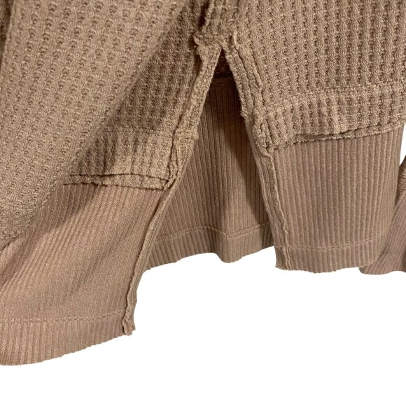 Free People We the‎ Free North Shore Oversized Thermal Top in Sand Size S - Picture 3 of 6